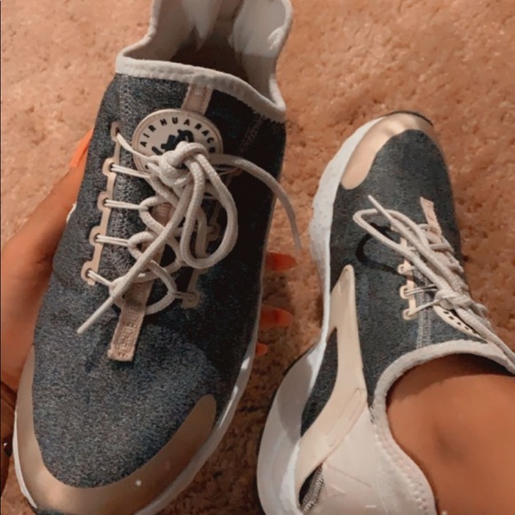 Nike Air Haurache - Picture 3 of 3